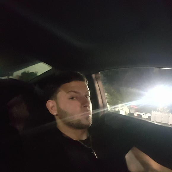 Meet your Posher, David - Picture 1 of 1